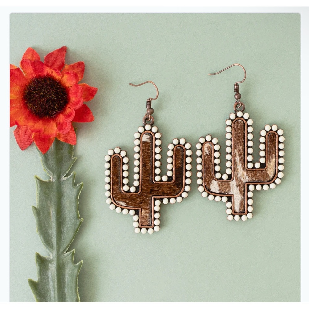 Animal Print Cactus Earrings - Brown and Ivory